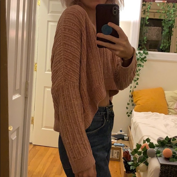 Urban Outfitters cropped chenille sweater - Picture 2 of 3